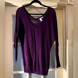 Deep v neck thin sweater